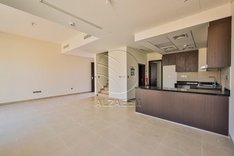 2 bedrooms Townhouse in Khalifa City, UAE No. 90364 15