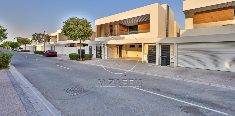 Villa de 5 chambres à Yas Island, UAE No. 90365