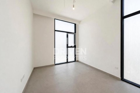 4 bedrooms Villa in Mudon, UAE No. 190904 7