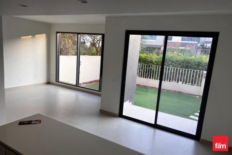 Вилла с 4 спальнями в Дубай Хилс Эстейт, ОАЭ №135714 9