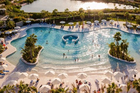 Villa de 8 dormitorios en Dubai, UAE No. 135715 8