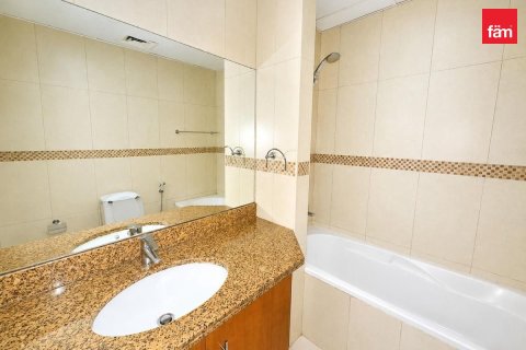 Квартира с 2 спальнями в Дубай, ОАЭ №186020 8