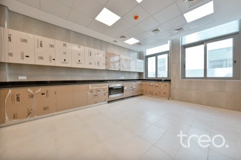 6 bedrooms Villa in Al Furjan, UAE No. 173822 7