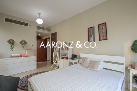 Квартира с 2 спальнями в Джумейра Лейк Тауэрс, ОАЭ №132761 8