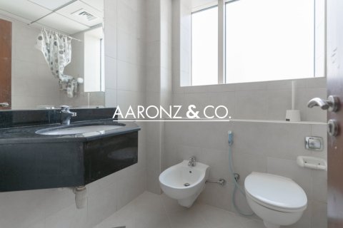 Appartement de 3 chambres No. 132762 18