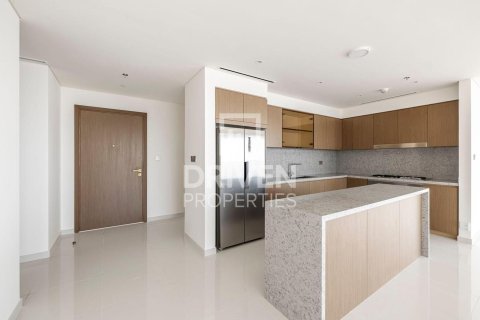 3 bedrooms Apartment in EMAAR Beachfront, UAE No. 138187 17