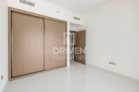 2 bedrooms Apartment in EMAAR Beachfront, UAE No. 138183 9