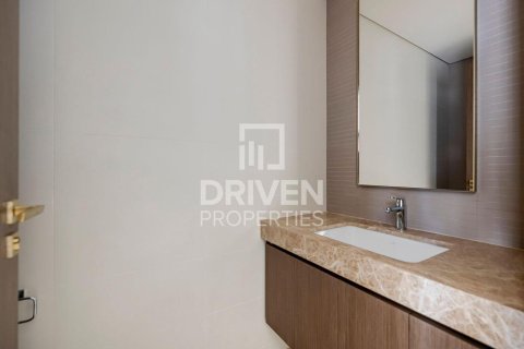 2 bedrooms Apartment in EMAAR Beachfront, UAE No. 138183 4