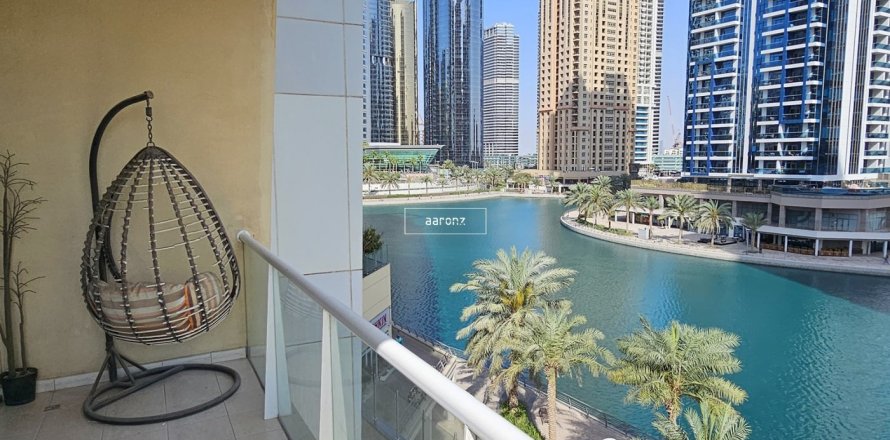 Apartment de 1 dormitorio en Jumeirah Lake Towers, UAE No. 102165