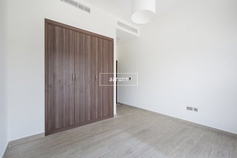 Townhouse de 3 dormitorios en Al Furjan, UAE No. 102166 10