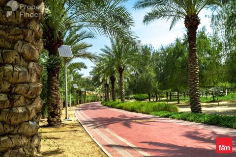 Квартира с 3 спальнями в Дубай, ОАЭ №141389 9