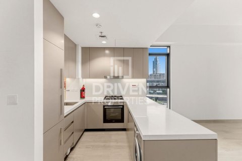 2 bedrooms Apartment in Meydan, UAE No. 190592 6