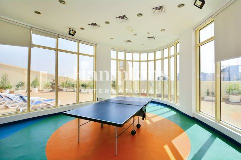 Квартира с 2 спальнями в Icon Tower 2, ОАЭ №142001 14