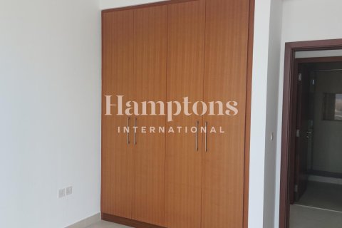 Квартира с 2 спальнями в The Hills A, ОАЭ №141999 23