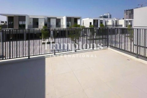 Таунхаус с 3 спальнями в Aura, ОАЭ №142002 11