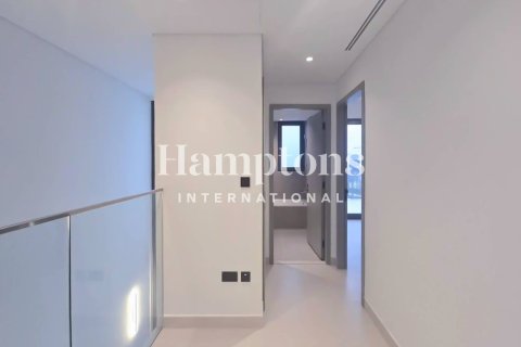 Таунхаус с 3 спальнями в Aura, ОАЭ №142002 14