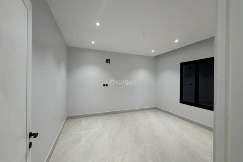 Villa de 5 dormitorios en Khobar, Saudi Arabia No. 59974 21