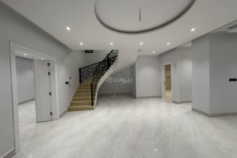 Villa de 5 dormitorios en Khobar, Saudi Arabia No. 59974 11