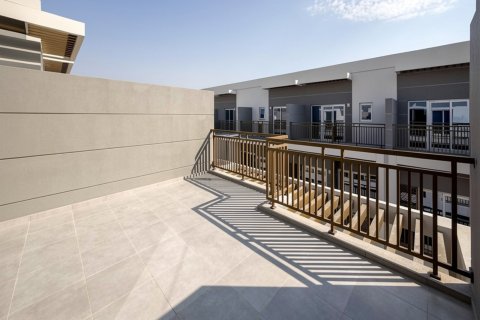 4 bedrooms Townhouse in DAMAC Hills (Akoya by DAMAC), UAE No. 183578 13