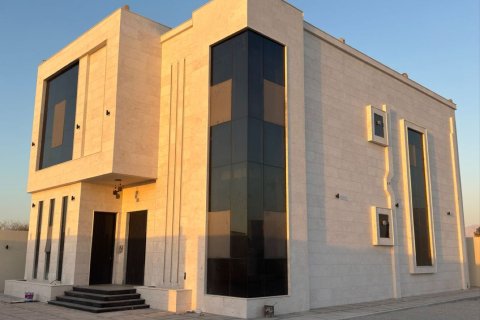 5 bedrooms Villa in Seih Al Uraibi, UAE No. 184301 2