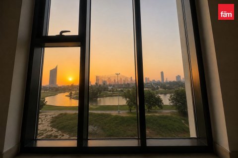 Apartment de 3 dormitorios en The Hills, UAE No. 169652 12