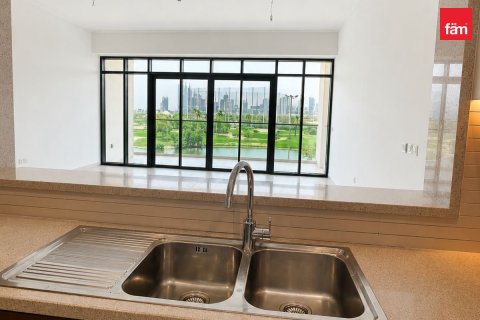 Apartment de 3 dormitorios en The Hills, UAE No. 169652 5