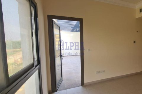 3 bedrooms Townhouse in Al Hamra Village, UAE No. 149196 16