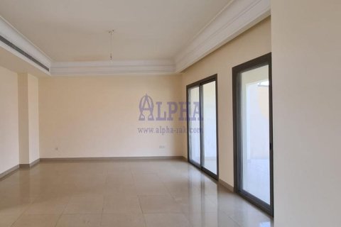 3 bedrooms Townhouse in Al Hamra Village, UAE No. 149196 8
