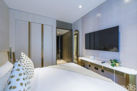 Квартира с 2 спальнями в FIVE Palm Jumeirah, ОАЭ №136556 15