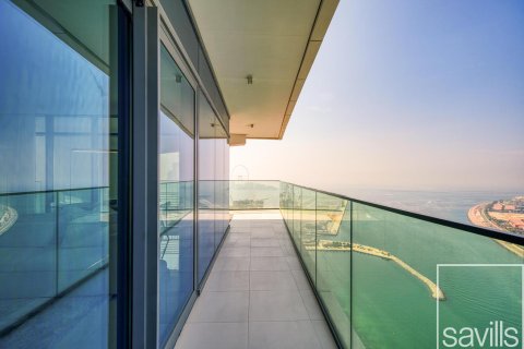 Квартира с 3 спальнями в EMAAR Beachfront, ОАЭ №136557 7