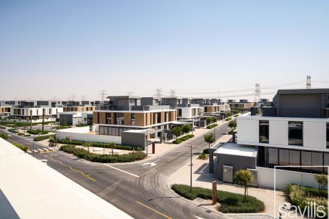 Вилла с 4 спальнями в Arabian Ranches 3, ОАЭ №136559 12