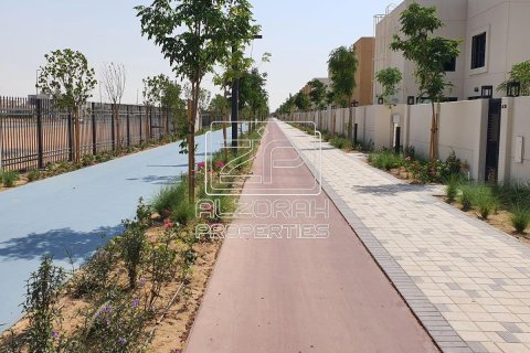 Villa de 3 dormitorios en Sharjah, UAE No. 75749 14