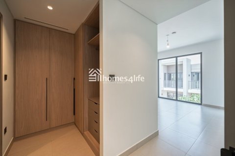 Таунхаус с 3 спальнями в Tilal Al Ghaf, ОАЭ №144181 8