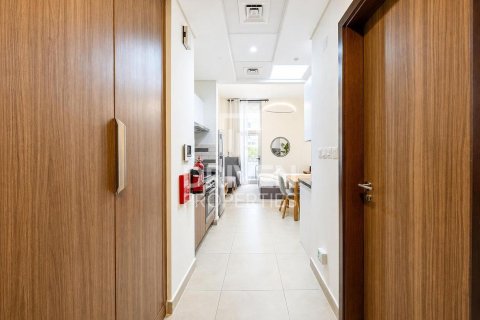 Appartement de Studio à Azizi Star, UAE No. 201805 8