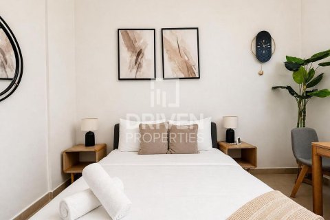 Appartement de Studio à Azizi Star, UAE No. 201805 15