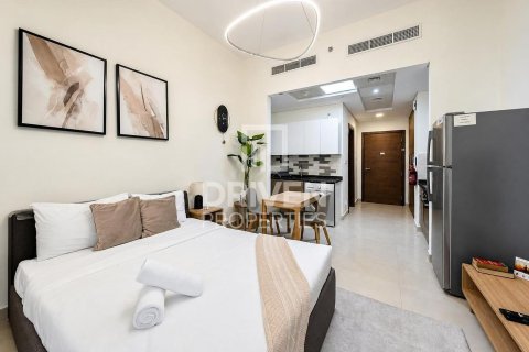 Appartement de Studio à Azizi Star, UAE No. 201805 14