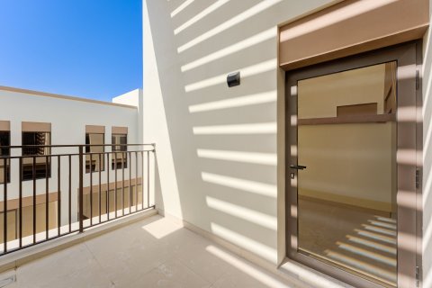 4 غرف نوم تاون هاوس في Damac Lagoons, الإمارات العربية المتحدة رقم 195034 3