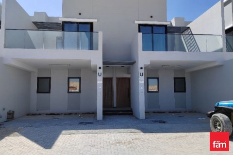 3 bedrooms Townhouse  No. 115943 2