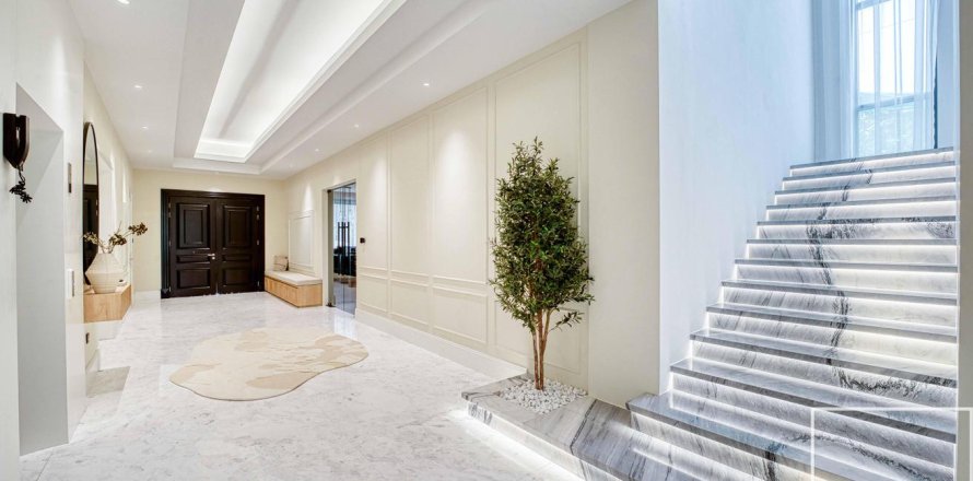 Villa de 6 chambres à Jumeirah Golf Estates, UAE No. 205942