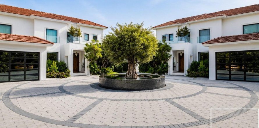 7 غرفة نوم  فيلا في Jumeirah Islands, الإمارات العربية المتحدة رقم 205938