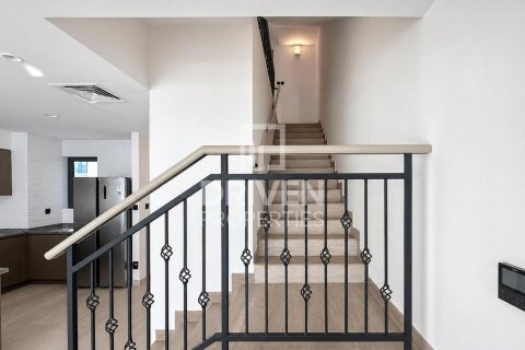 Townhouse de 5 chambres à Damac Lagoons, UAE No. 210044 17