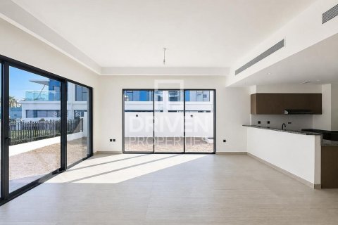 Townhouse de 5 chambres à Damac Lagoons, UAE No. 210044 4
