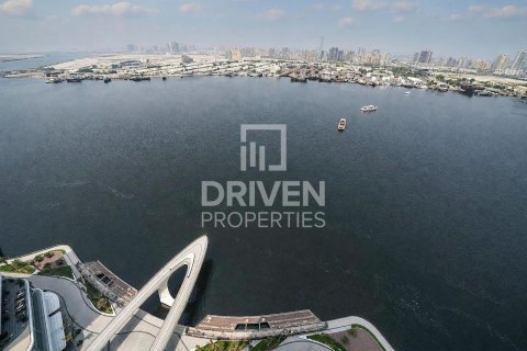 Appartement de 1 chambre à Address Harbour Point, UAE No. 210048 13