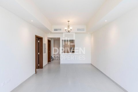 Villa de 4 chambres à District 11, UAE No. 210046 3
