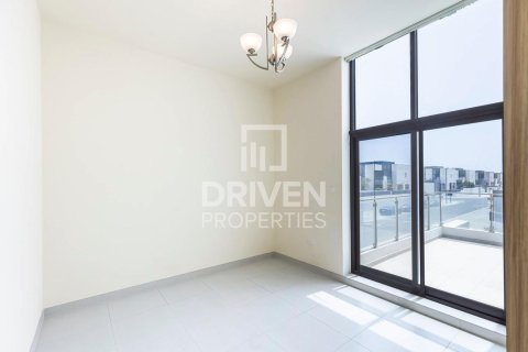 Villa de 4 chambres à District 11, UAE No. 210046 8