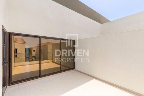 Villa de 4 chambres à District 11, UAE No. 210046 23