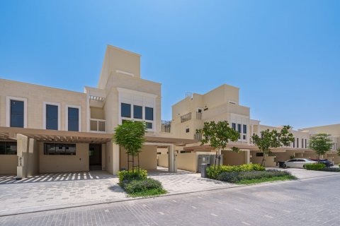 Таунхаус с 4 спальнями в Damac Lagoons, ОАЭ №165410 19