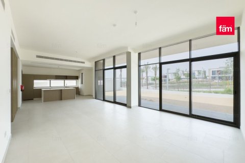 Villa de 5 dormitorios  No. 106450 24