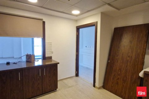3 bedrooms Apartment in Business Bay, UAE No. 147833 6