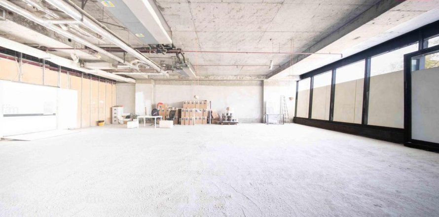 Shop de 560.9m² en Bur Dubai, UAE No. 147837